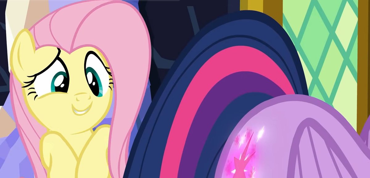 Nurse_Red_Heart's tweet photo. Uhh fluttershy what you doing? https://t.co/SPmtjQdeVU