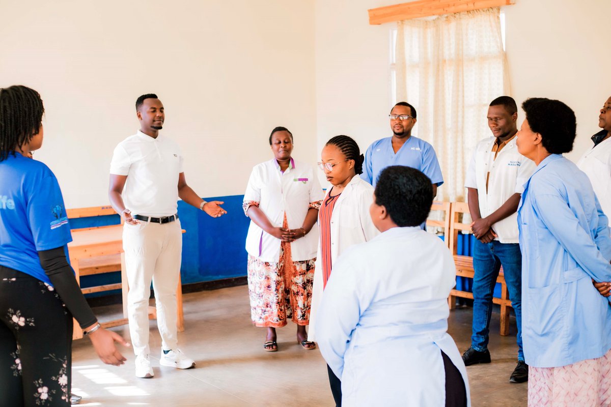 UyisenganImanzi's tweet photo. @UyisenganImanzi  has concluded supportive supervision visits in 29 health facilities and youth corners across @HuyeDistrict  &amp; @GasaboDistrict  under #Health4Life.

Thanks to @RBCRwanda , @WHORwanda &amp; @unicefrw  for your continued support. 🇷🇼 #MentalHealth #NCDs https://t.co/zhwl1VM3g6