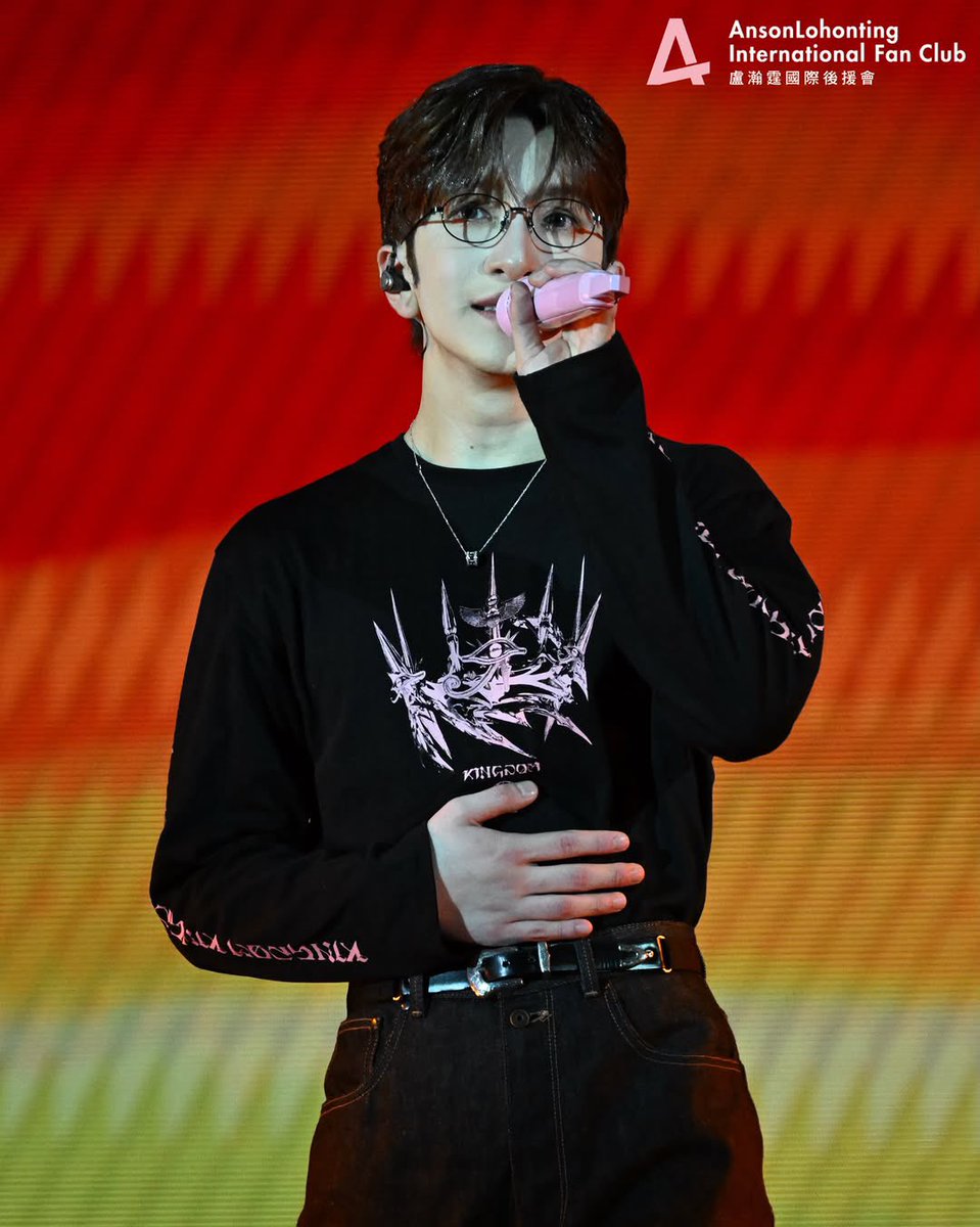 ansonlo_intl_fc's tweet photo. 2026.07.03-2026.07.04《Katch 音樂娛樂平台呈獻：ANSON LO “KINGDOM” LIVE TOUR 2026 - MACAO》

King Loのパフォーマンスを楽しむほかに、何より幸せなのはProfessor Loのお話を聞くことです〜
聞いた後には、心が癒やされます🥰🌱 https://t.co/RrsYHmu10b