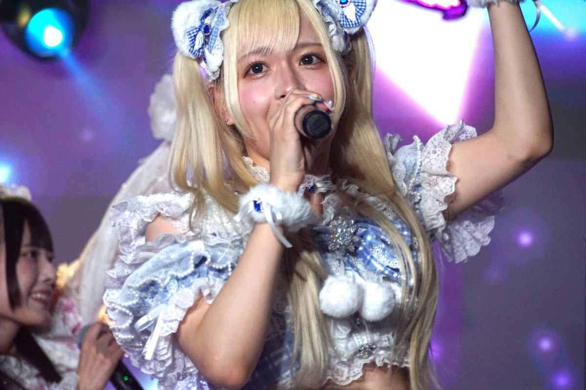 TERRAGRIEF's tweet photo. 【ニコニコ♡LOVERS】①

ニコグル界隈もネコシアターも3月以来でしたが、椅子もあって安全で健全な現場は安心して参加できますｗ

#ニコラバ はこの日「チューとリアル」がナマで初！、「summer magic」が久々にナマで聴けた。

写真は7人それぞれ1枚づつ選んでみた（↓に続く） https://t.co/RE6tTXf5TE