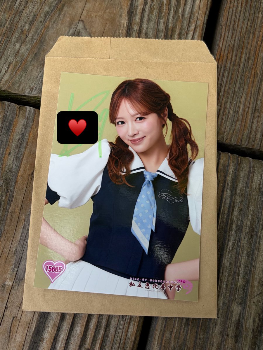 __rinanon's tweet photo. 🎀 
春ツアー立川公演の生写真交換お願いします❕

譲 中山莉子 サイン入り生写真(立川分)

求 仲村悠菜 サイン入り生写真(立川分)

本日立川ステージガーデンにいます！

お気軽にリプ、DMお待ちしております♩
よろしくおねがいします(>_<)

#私立恵比寿中学 #えびちゅう https://t.co/dmUAUXcQgd