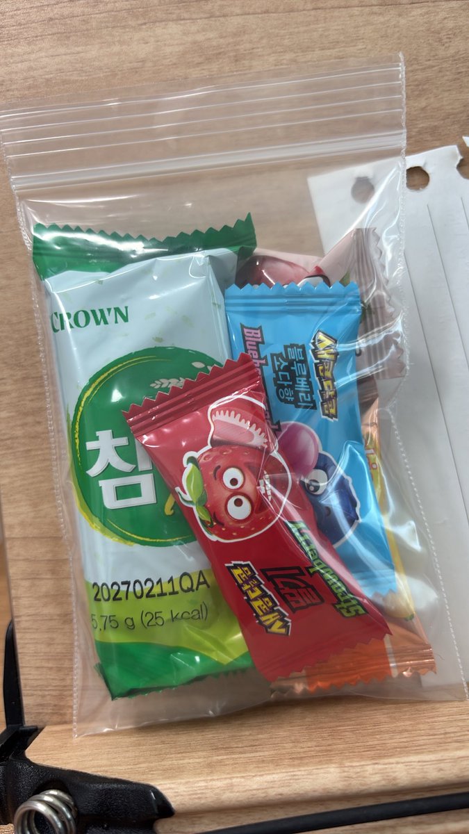 yuldam_0815's tweet photo. 7월 12일 루시 대구막콘 나눔(?)

그냥 간단한 간식 포장해서 가져갈 생각입니다
받고 싶으신 분들은 맘찍이나 멘 남겨주세용
장소랑 착장은 당일에 올릴게용!!
(직접 쓴 손편지도 넣을 예정!) https://t.co/Y9SPU9uSFM