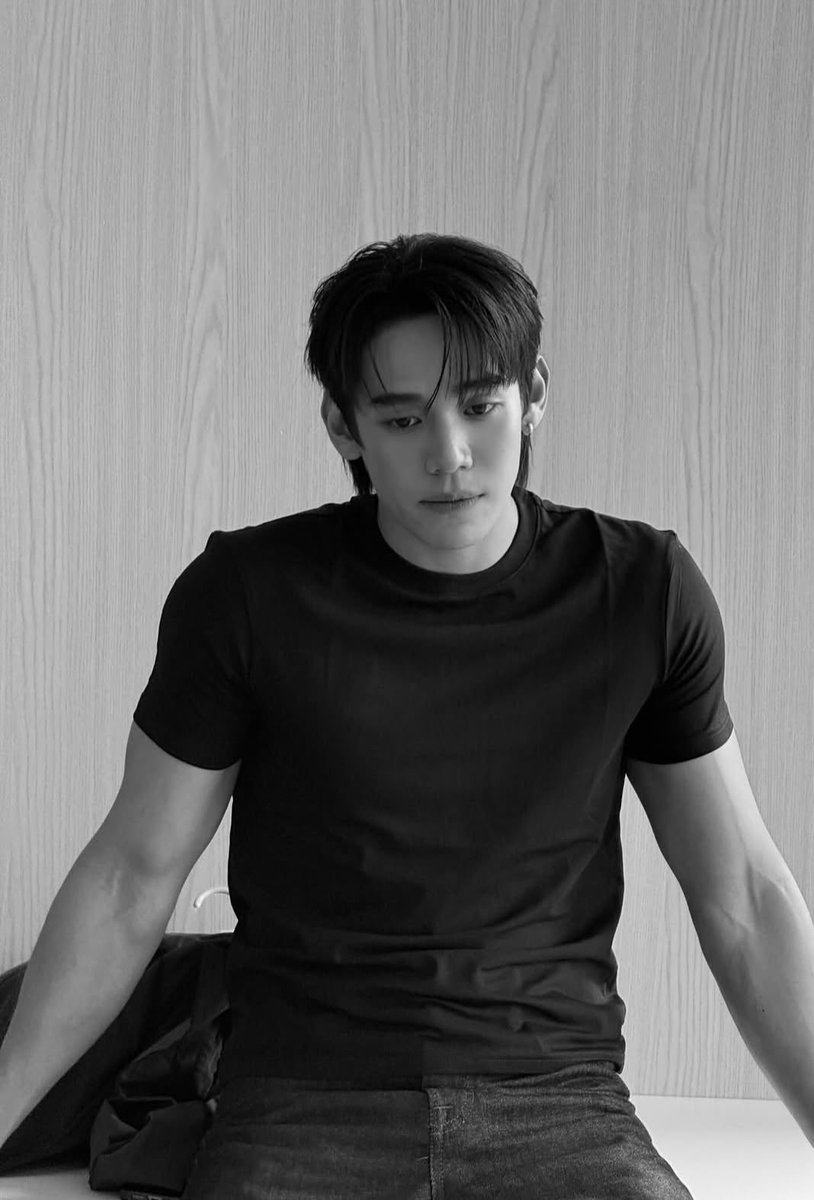 josswayad's tweet photo. gue udah nemu holy trinity versi gue (top among of the tops):

- Joss Wayar Sangngern
- Krating Khunnarong Prathetrat
- Ngern Anupart Luangsodsai

PAPAH 😭😭😭😭😭😭 https://t.co/Wm3PrnFpKL