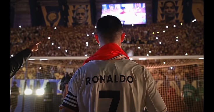 Crs7nfc's tweet photo. رونالدو لايزال الحب الوحيد الذي ماندمت عليه أبد. https://t.co/9Qy6PEu1i1