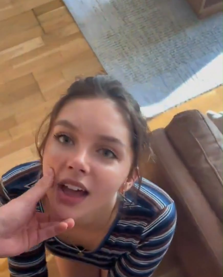 XSalta1's tweet photo. Moments Gen Z would never forget 🎥👇 https://t.co/Tx38f05W5R