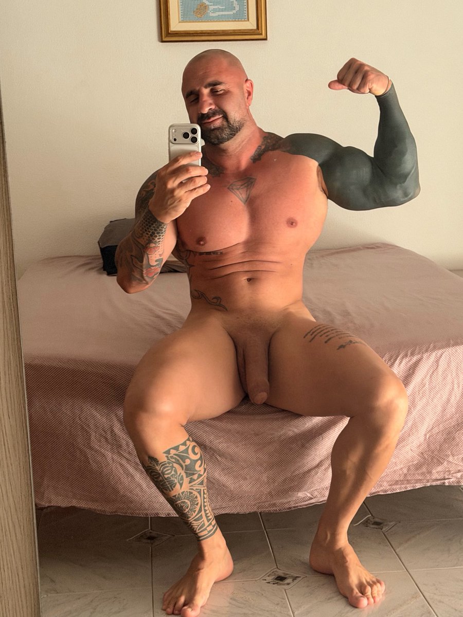 Salvo_Martinez's tweet photo. JOIN ME 😈💦💦💦

https://t.co/hfHGXgnqNK https://t.co/CRf4DAecUg