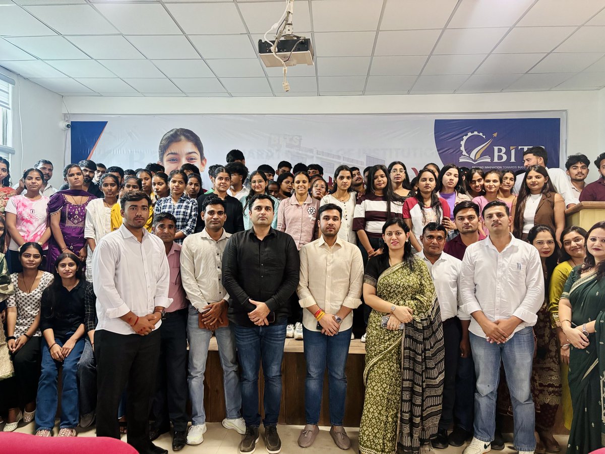 bitssonepat's tweet photo. 🏆 Celebrating Merit. Creating Memories. Shaping Futures. ✨

Glimpses from Utkarsh 2K26 – Merit &amp; Mentorship

📍 BITS Sonipat https://t.co/SLkmKeQJCv