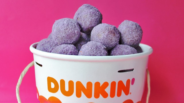 pinknooieu's tweet photo. not sure if these products still available, but I hope @dunkinph would offer more ube products and let sunoo try it all. 🥹 ube is mainly found in this country, I hope that through this, he will know that there's a lot of various deserts in ube flavor here in the philippines. 

the funmeet in October is the best time to let him know that, dunkin ph organizers 🥺 #SUNOO