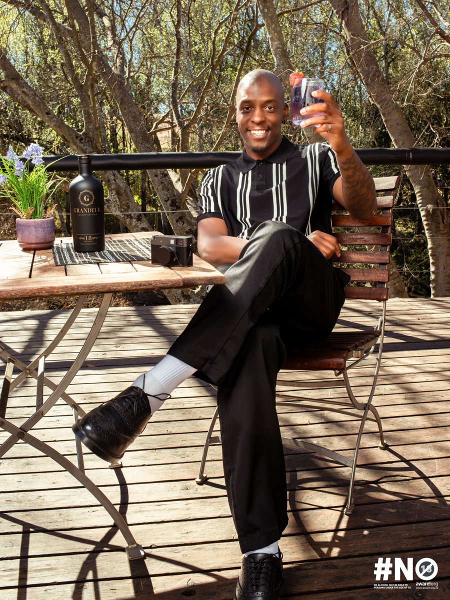 NdiupiNdlo53418's tweet photo. Gifting season:Dad edition 🎉🎉🎉

ADVOCATES LOVE MMELI 
WE ARE PROUD OF MMELI
#AdvoSoiréeCelebration 
#CelebrateMmeli
#MmeliKhumalo⚖️ https://t.co/MHff0CG391