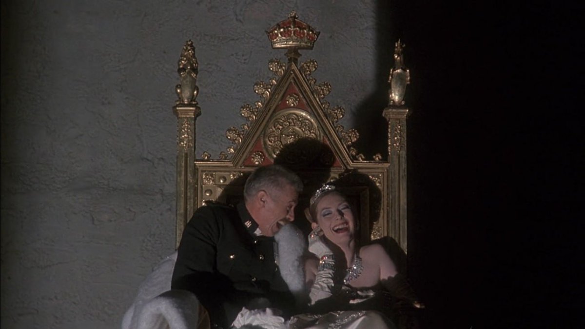 _rodrigob's tweet photo. Edward II (1991) dir. Derek Jarman https://t.co/itpdw2zJTL
