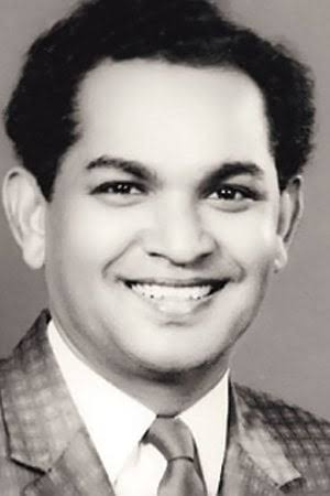 Fintech03's tweet photo. Today, the multi-billion dollar fintech startups of India brag about "Buy Now, Pay Later" as if they invented fire. But 7 decades ago, a penniless orphan who spent his nights sleeping on empty gunny bags used a revolutionary currency to build India's retail empire: raw trust.

In the 1940s, a 12 yr old boy named Veraputhra Gnanadraviam Rajadas Panneerdas (often known as V.G. Panneerdas) fled his drought-stricken village in Tirunelveli, Tamil Nadu, with nothing but ₹25 in his pocket. He arrived in Madras starving, homeless & desperate. He took the 1st job he could find, cleaning dishes & sweeping floors at a local ration shop in Saidapet. He worked like a machine by day & slept on jute bags on the floor by night.

By 1954, through sheer grit & skipping meals, he saved enough to set up a tiny tea stall, alongside vending newspapers door to door with his brother. A yr later, he opened a tiny, cramped shop selling alarm clocks, wall clocks & wristwatches.

But Paneerdas quickly hit a massive wall.

In 1950s India, luxury items like a simple watch/a bicycle/a radio were strictly for the elite. The working class Indian: the handcart pullers, the tea sellers, the low-wage clerks could only stare at the shop windows with longing. They could never afford to buy them upfront.

Paneerdas did not see customers w/o money; he saw humans with dignity. He made a move that his competitors called commercial suicide.

He walked out to a roadside cart puller, handed him a shiny new wristwatch & said: "Take it home today. Pay me just 1 rupee every week."

The concept was "Hire Purchase"... the grandfather of the modern Equated Monthly Installment (EMI). There were no credit scores, no digital bank verification & no collaterals. There was only a signature/a thumbprint in a small ledger notebook. People told Paneerdas he would be robbed blind & end up back on the streets.

Instead, a miracle happened. The poor of Madras proved to be the most honest paymasters in history. Defying all traditional banking logic, the default rate was virtually zero. The working class valued their honor & their newly acquired lifestyle too much to break Paneerdas’s trust.

Word spread like wildfire. The lines outside his shop grew so long they blocked the streets. Paneerdas rapidly expanded from clocks to bicycles, then to sewing machines & eventually to heavy home appliances, building a massive 3 story mega showroom under the legendary banner: VGP.

He single-handedly democratized the Indian dream. Decades before banks began giving loans to the middle class, VGP made it possible for an ordinary clerk to bring home a refrigerator/an electric fan. Later, he took the exact same philosophy into real estate, buying up vast tracts of land & offering affordable housing plots to the common man under his signature tagline: "Take possession now, pay later."

He started his life with absolutely nothing to his name, but before he left the world, V. G. Paneerdas had given millions of ordinary, struggling Indians the wealth of dignity & the power to own their own future, 1 rupee at a time.