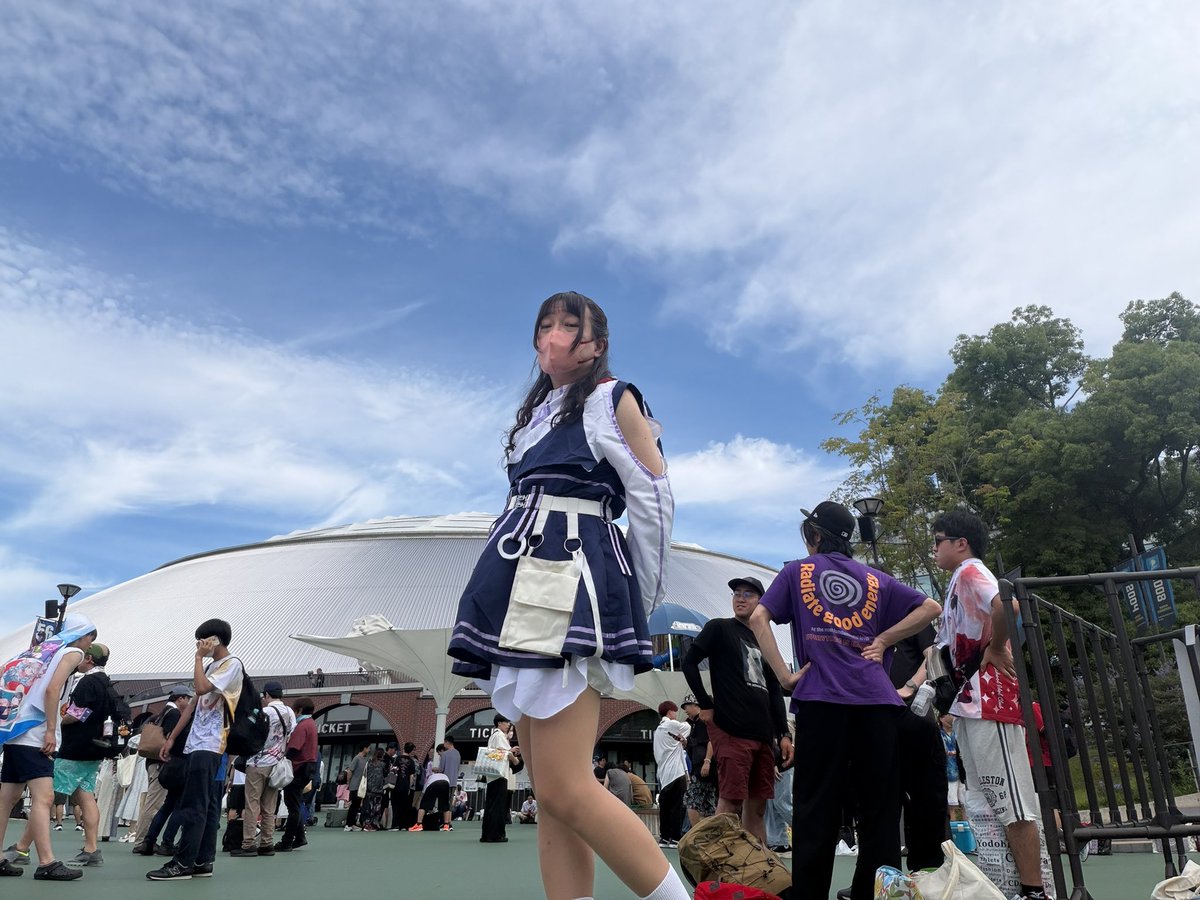 MarieRudel's tweet photo. 現地着です。
1stライブに着て行った衣装を引っ張り出してきました。
#蓮ノ空6th埼玉Day1 https://t.co/RoLKj1tFyr