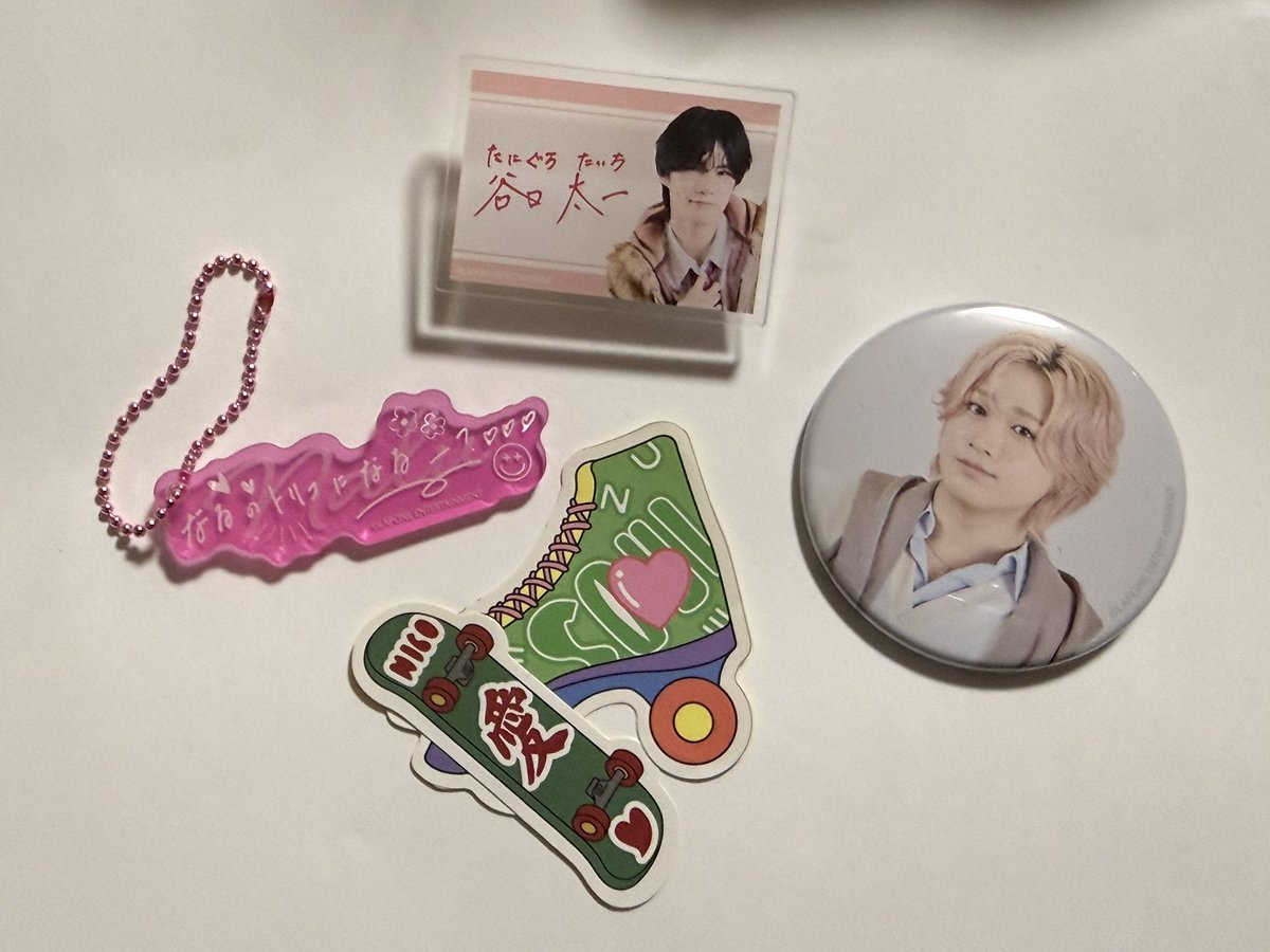 yu_ko_kan's tweet photo. DXTEEN 2ND ONE MAN LIVE TOUR Heart &amp; Soul ランダムトレカ カプセルトイ 交換

【譲】画像　谷口　寺尾　大久保　田中

【求】 平本

郵送 or マーダーミステリーにて交換
（JO1・KO1KEYZの現場は要相談）
お気軽にお声掛けください☺️

 #DXTEEN交換  #DXTEEN譲   #DXTEEN求 https://t.co/Dct57Ndk8r
