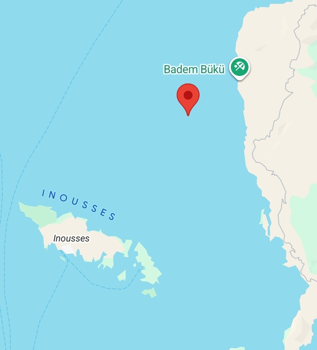 alarm_phone's tweet photo. 🆘 Yesterday evening, Alarm Phone was in contact with a group of 35 people in distress near the island of #Inousses, #Greece. According to a relative, they had been pushed back to Turkish waters by @HCoastguard &amp; their engine had been taken.
1/ https://t.co/yWsp4810py