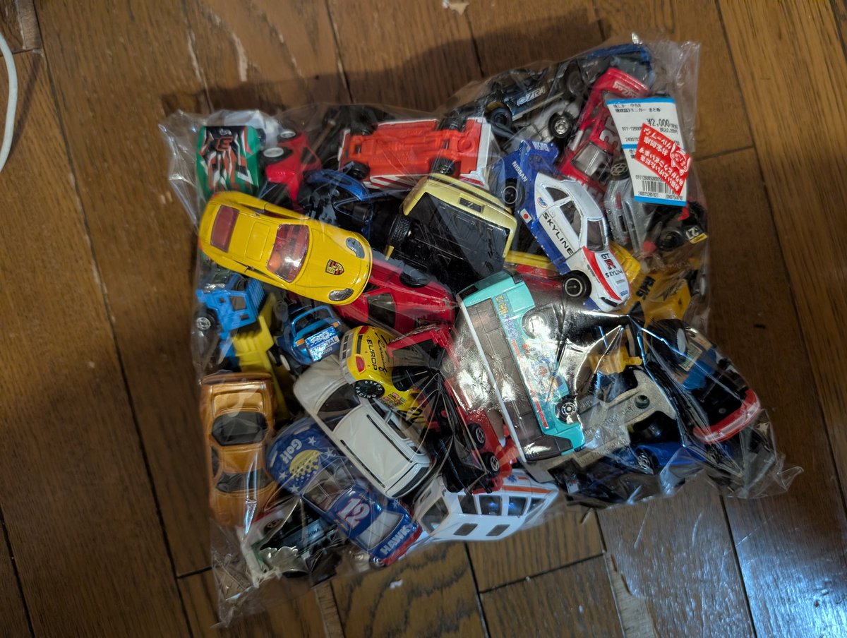 ジャンク品2200円だったが、これはお買い得だった。www #トミカ