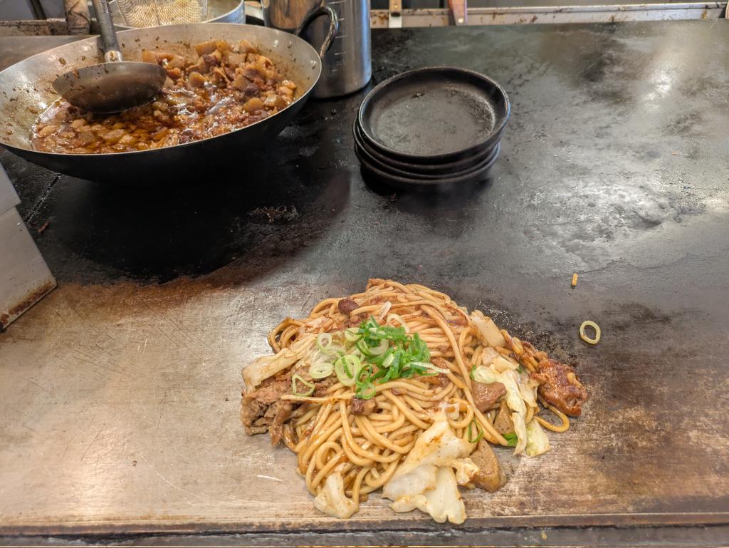 shut0ren's tweet photo. @toothless_967 焼きそばの店行くときに前通っただけです！ https://t.co/rHG91cNIRc