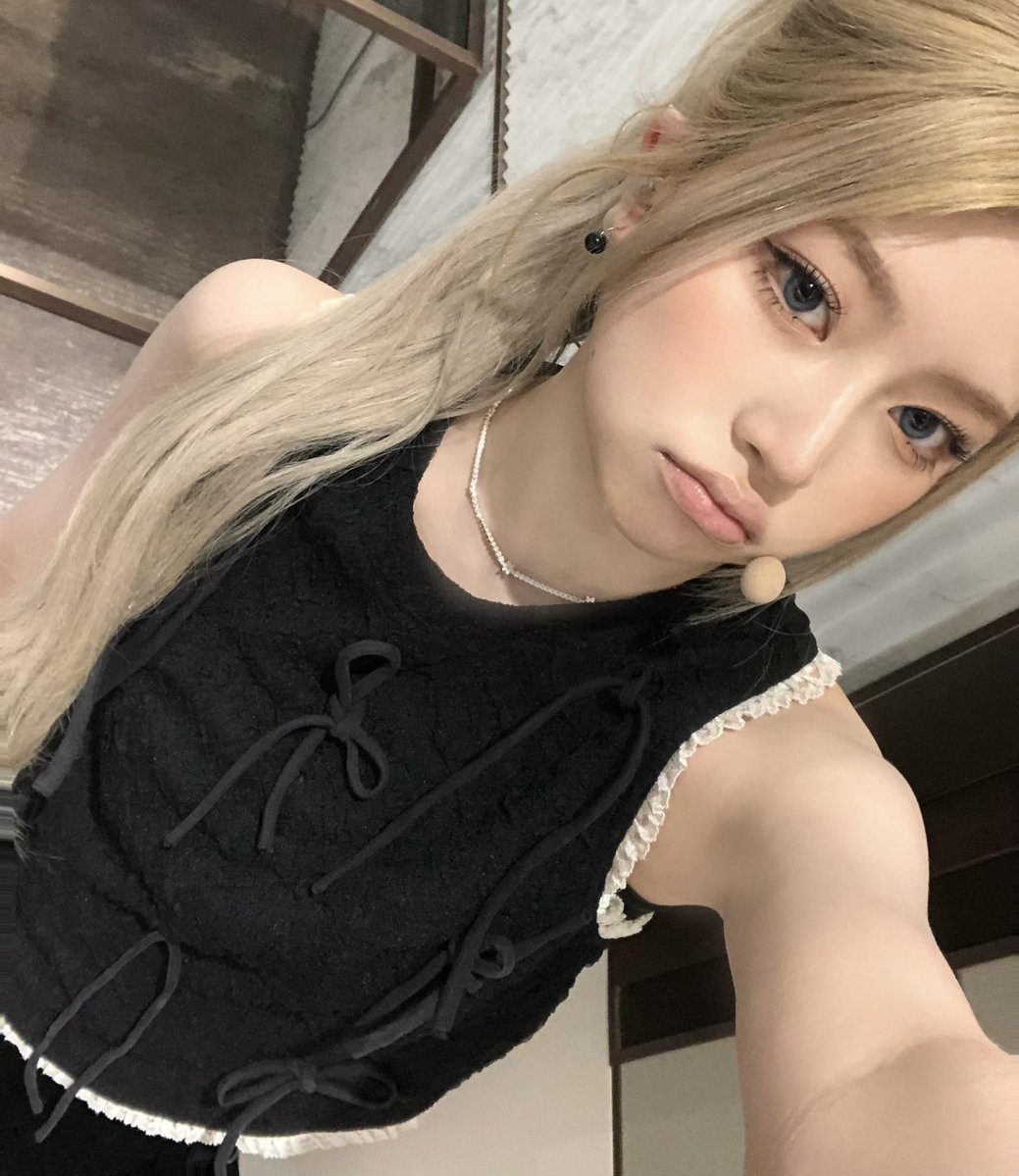 justhaum's tweet photo. bow bow bow ⋆.𐙚 ̊

#KiiiKiii #키키 #HAUM #하음
#KWAKHAUM https://t.co/OZ8Qn5K0Ue