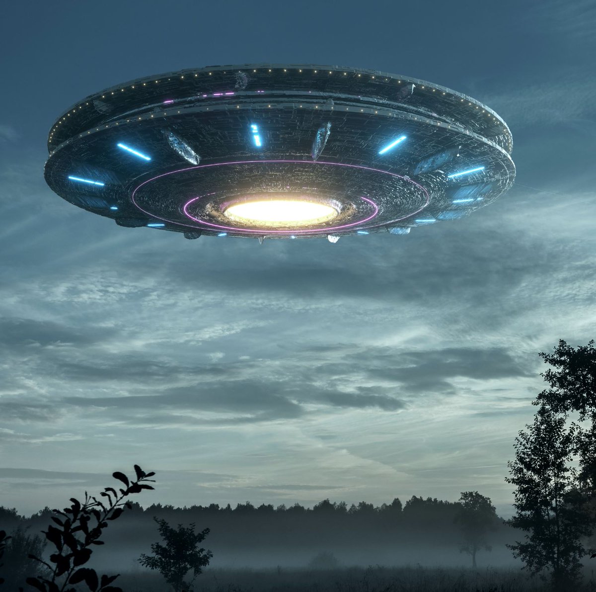 5Dchess's tweet photo. @OwenShroyer1776 Correct, and rightly so. The quality is shit. They need higher quality images. People would care of the evidence looked like this: https://t.co/vZUkm0fE4H