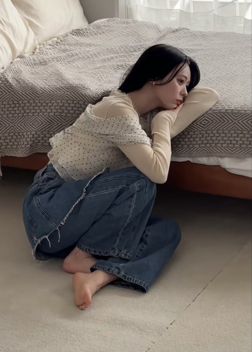 krs4545's tweet photo. CUTIE STREET   佐野愛花　足裏
臭い足裏見つけた👣 https://t.co/8WpFeaiUJR