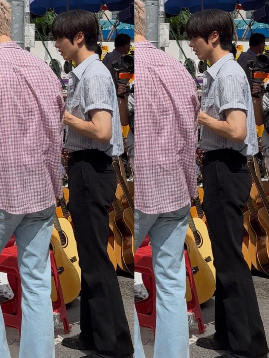 jisunqpawrk's tweet photo. damn jisung 150km long legs 😳 https://t.co/51Zh8mGGG5