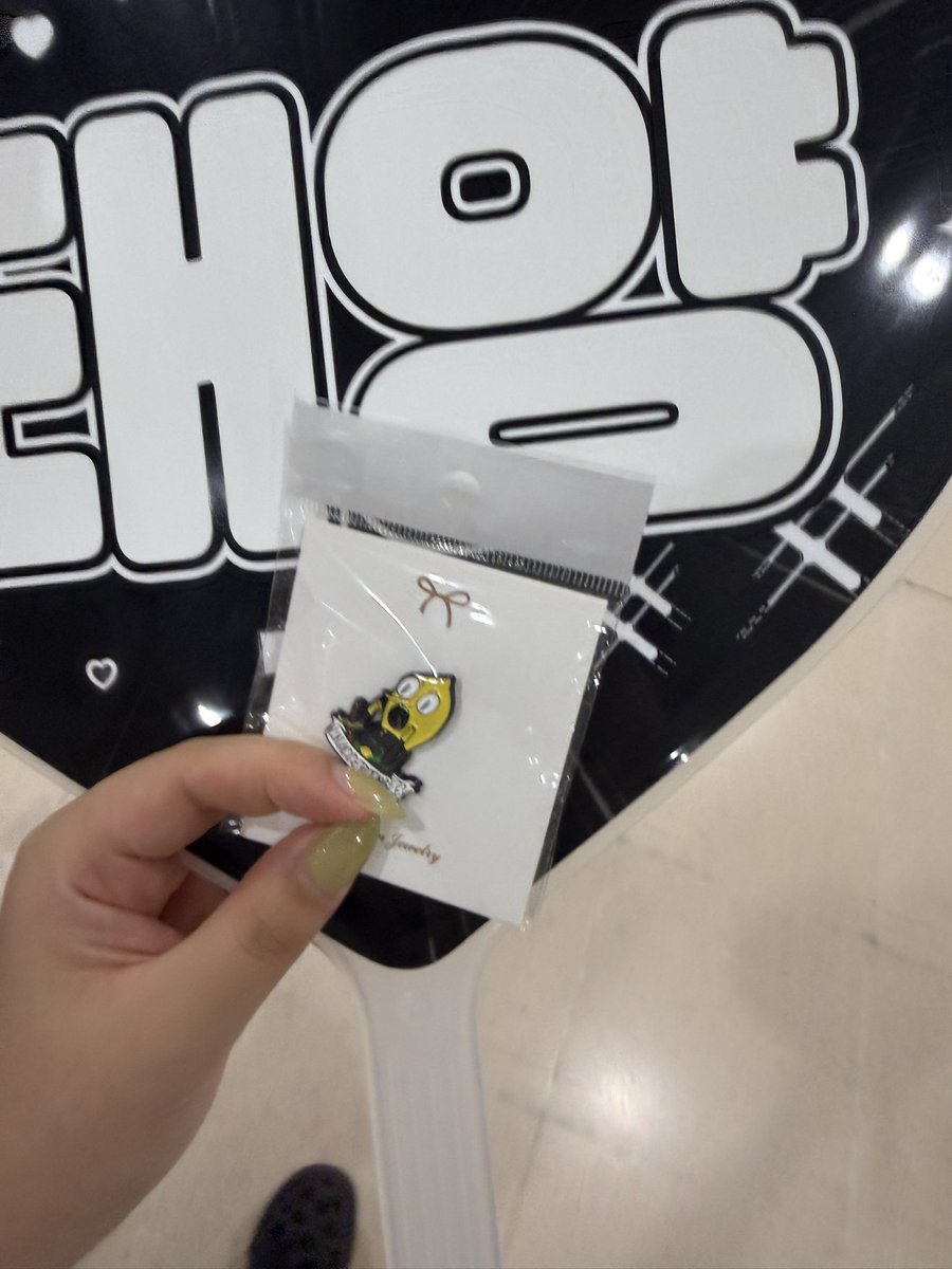 taeyamist's tweet photo. 더워가디고 태양우치와준나펄럭이고있었는데 천사같은 피스분이 떼양백작주심 기모찌ㅠㅠ https://t.co/Yfn99Rd5Lw