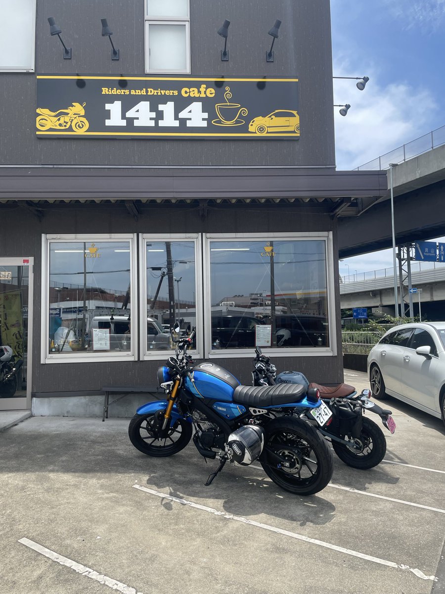 AkrLog's tweet photo. 気になってた埼玉県三郷市の1414cafe初めて行ってみた。
マスターも他のバイク乗りのお客さんも良い人達で楽しく過ごせた😊

これは何度も行きたくなるわ😆

#1414cafe
#ライダーズカフェ https://t.co/k5IZTg9DH4