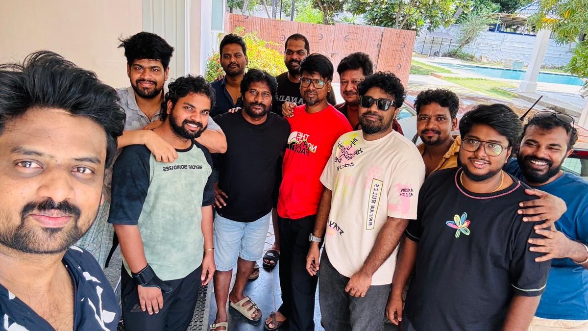 ImRamkumar_B's tweet photo. ❤️ 
@madonneashwin @tamizh018 @PsVinothraj  @karthikyogidir @Dir_Nithilan #Aravindraj @thozhan_manju https://t.co/lQ7MmDJ3xw