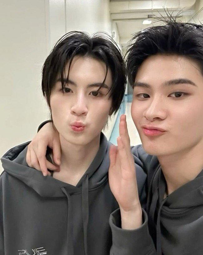 inggaph's tweet photo. ชนะใจแมวแล้วนิ😻 https://t.co/lAB4qDb3OI