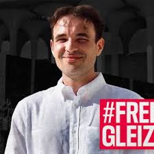 ogamashiyo's tweet photo. L'État algérien peut garder Christophe Gleizes en prison. Il ne retiendra jamais le verdict de l'opinion : lorsqu'un journaliste est traité comme un criminel pour son travail, c'est le pouvoir qui se condamne lui-même. https://t.co/KkuYp9WwVm