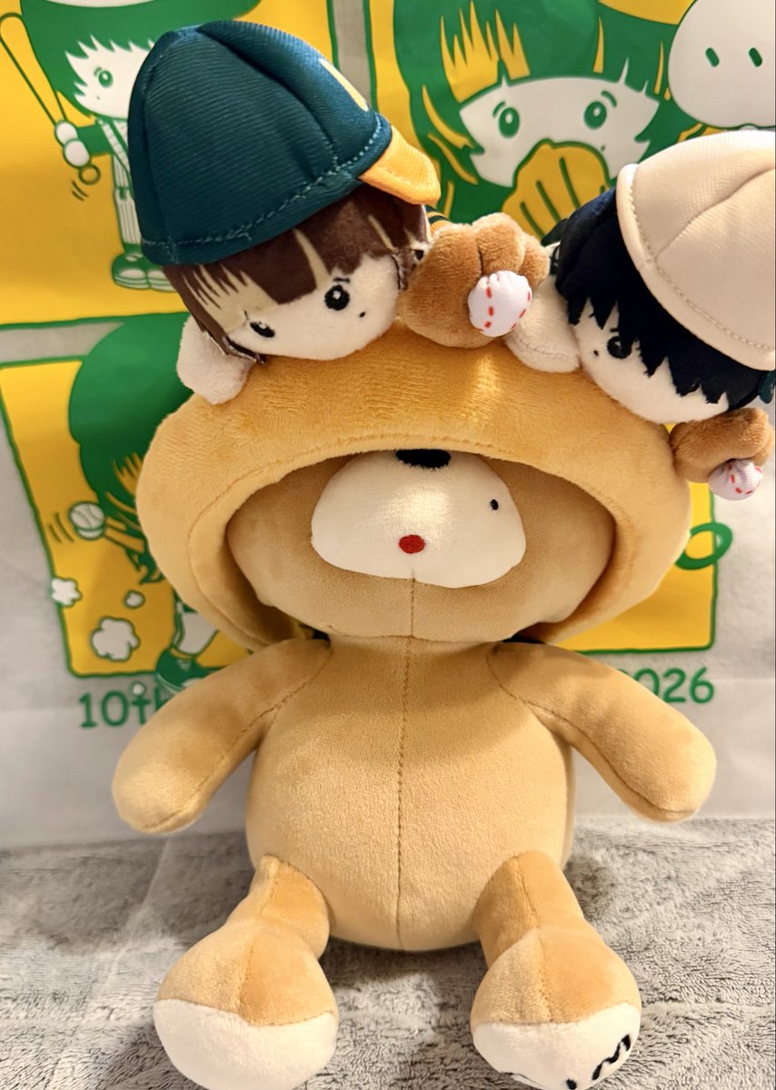 わが家のあくまちゃんも″有頂天カチューシャ″で、カチューシャとアイ