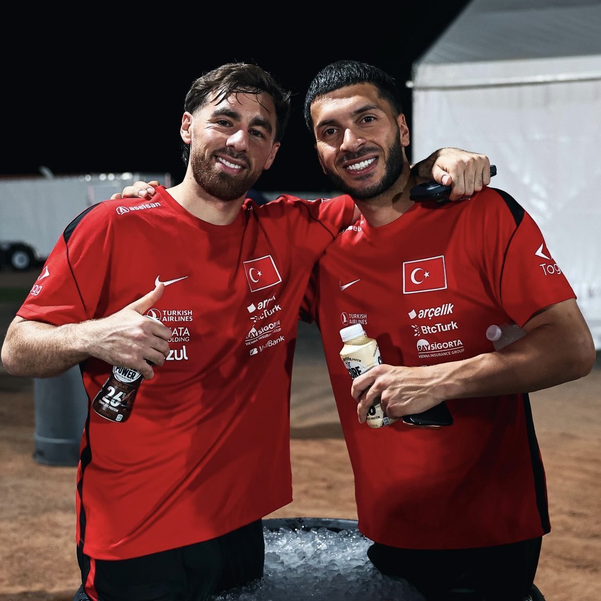 kartalhatti's tweet photo. Beşiktaş, Oğuz Aydın ile ilgileniyor.

(Sabah) https://t.co/u3DVONjxZx