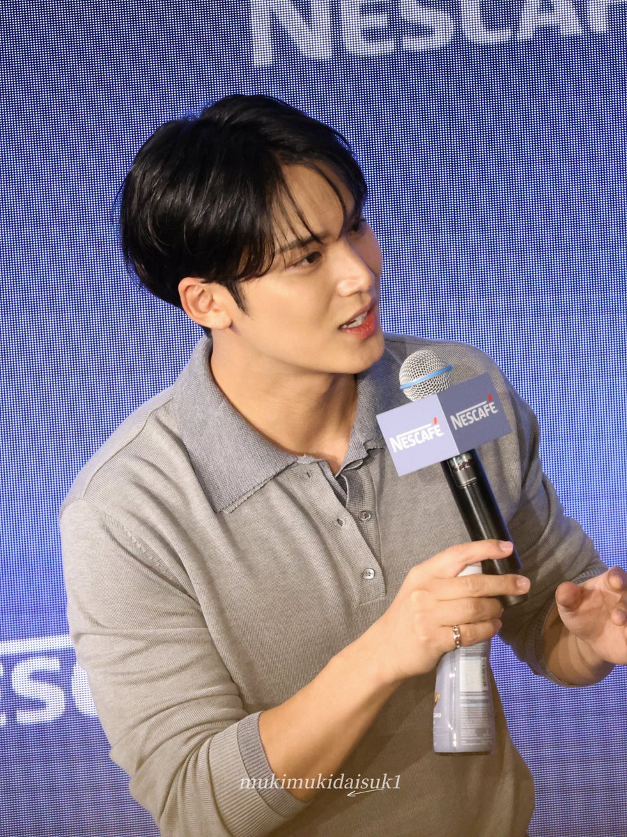 mukimukidaisuk1's tweet photo. 260711 NESCAFE HK MINGYU

#세븐틴 #SEVENTEEN #민규 #MINGYU #nescafe https://t.co/samZEKxssX