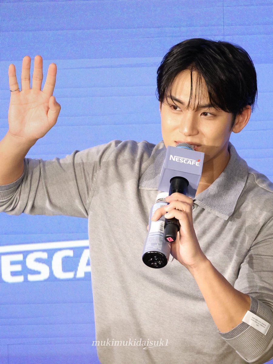 mukimukidaisuk1's tweet photo. 260711 NESCAFE HK MINGYU

#세븐틴 #SEVENTEEN #민규 #MINGYU #nescafe https://t.co/samZEKxssX