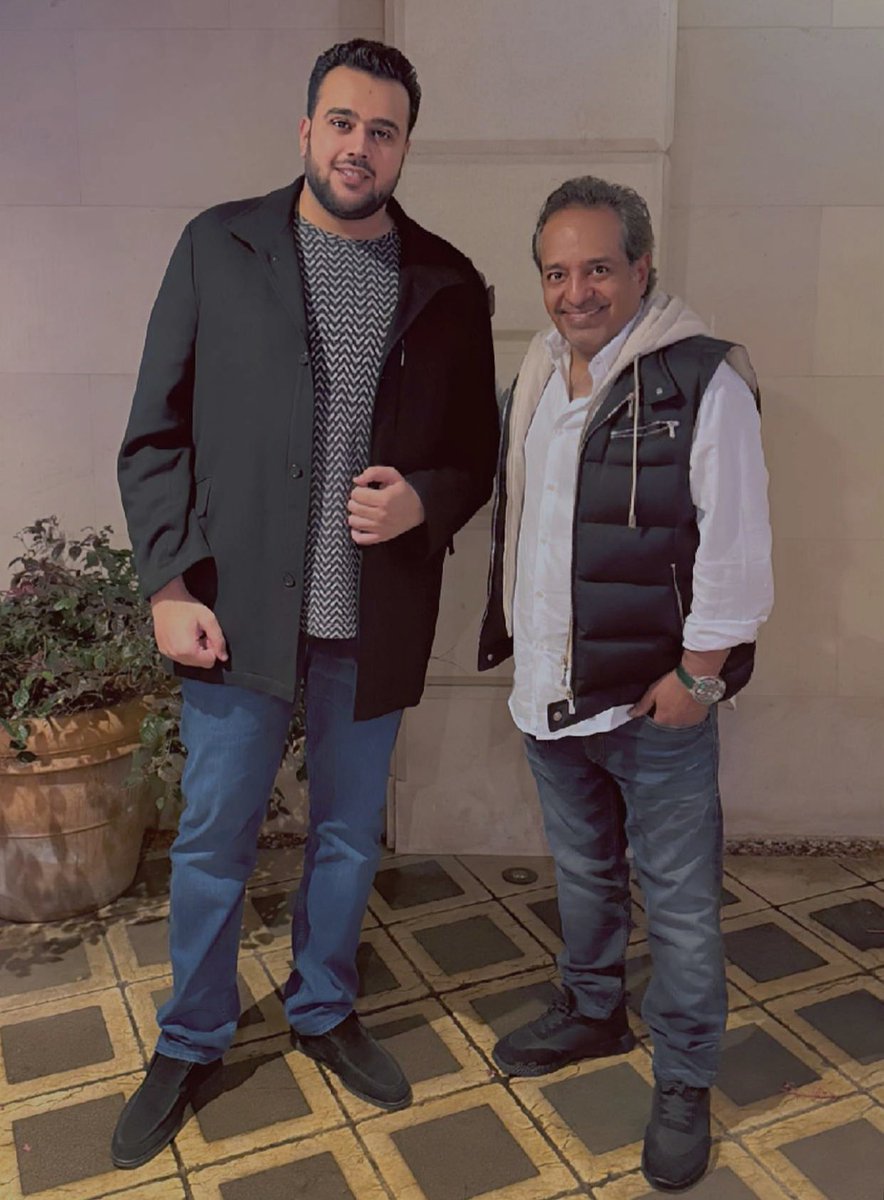 abeeralghanim92's tweet photo. @ShwqAlhdyby @fahadalAjaji_35 @uyf2wpxcjARMh7e @khalidabdlkarim @RashedTV يخسى البدون المسمى
#راشد_الماجد 
@RashedTV 
أصلا شكله من زمان معفن  ومصدي  واضح أن اشباهه بنقلادش أوجاكرتا الظاهر امه من شرق آسيا وأبوه أصلا من البدون حمالين توصيل المعدات الثجيله الخفجي الكويت
وصار يروع عقب ماطفح بالعمروماعاد يطول أكثر 
واضح أنه قزم ودب ورأسه غيرمتوازي مع جسمه https://t.co/kFi6JaLSwq