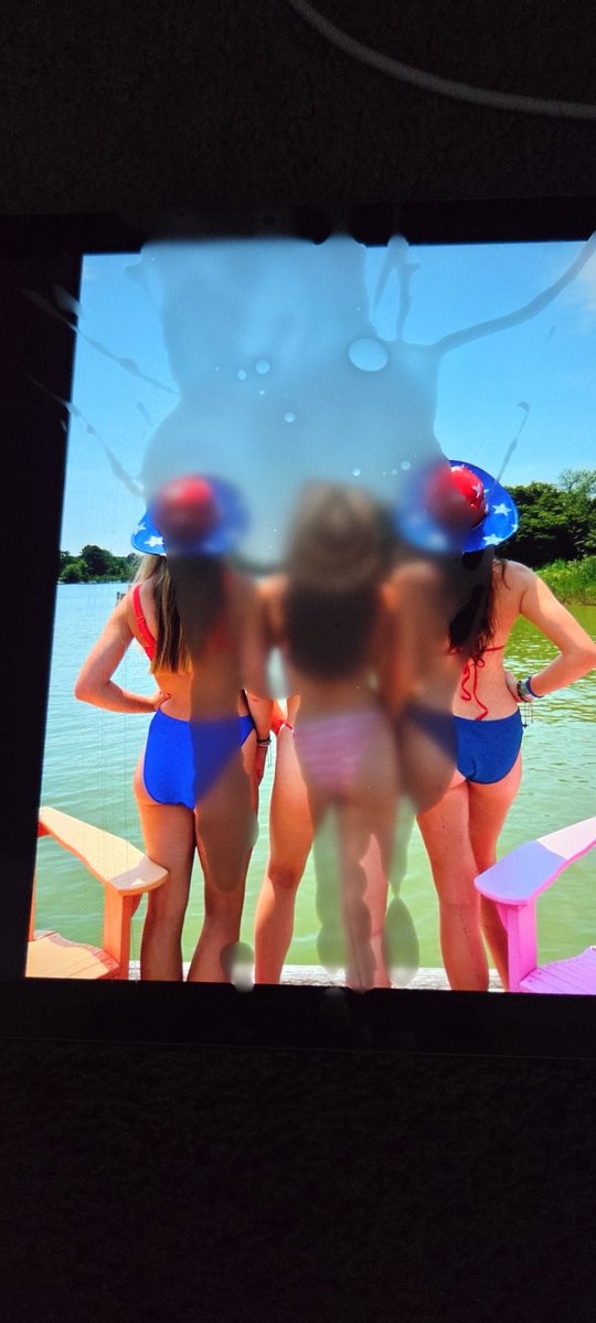 bigredin9s's tweet photo. Anybody want a cumtribute dm me #cumtribute #cumtributes https://t.co/Jhj2ZVNgIL