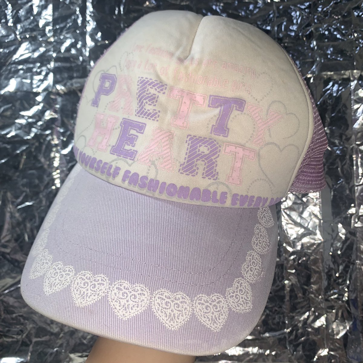 charmingcheri's tweet photo. ready to ship / พร้อมส่ง
หมวก pretty heart ♡
ตน.สีหลุดตรงขอบปีกหมวกเล็กน้อย ของจริงมองไม่ค่อยเห็นค่ะ
70฿ รวมส่ง
#เสื้อผ้ามือสอง #เสื้อผ้ามือ2 #เสื้อผ้าราคาถูก #เสื้อผ้าy2k #กางเกงยีนส์มือสอง #ส่งต่อเสื้อผ้ามือ2 #ส่งต่อvgh #ส่งต่อcintage #ส่งต่อstylist https://t.co/mgpqQE2ge8
