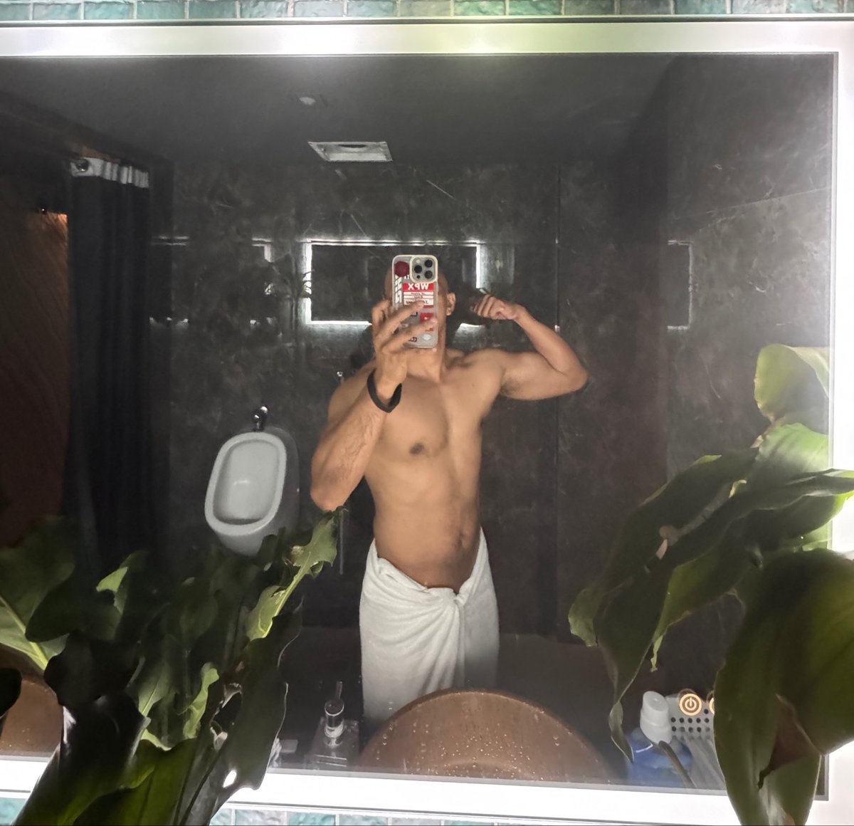 andrieliamx's tweet photo. Justineeeee show u offf! 🤣

Saraaap ng massage with scrub ko kagabi with matching raindrops falling in the roof natural na bg ambiance. Thank u @SeaBlissSPA always a good time here! 😌 https://t.co/YKzUumRz2f