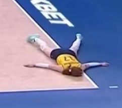 LittlePinksick's tweet photo. Podia tá dormindo mais não, gosto de me torturar por essa SFV
#VoleiNoSporTV https://t.co/86jh8Kwwgx
