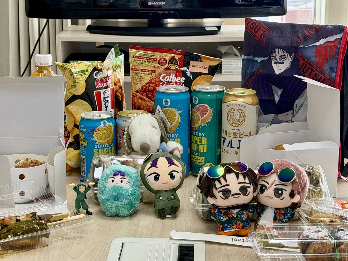 akira370's tweet photo. 夏のレジン会✌️ https://t.co/tcIaVEpikU
