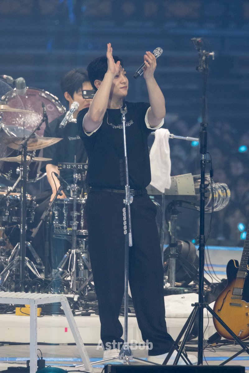 Astra_Bob116's tweet photo. 260705 The DECADE FINALE in SEOUL 

#성진 #SUNGJIN https://t.co/RX1ZnGhFmh