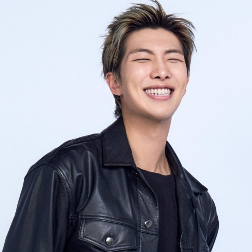yessir0801's tweet photo. happiness looks so good on him https://t.co/8Z1QGIa7uE