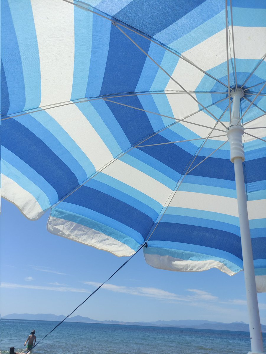 CandyCripto's tweet photo. Good morning friends. I wish everyone a happy peaceful  and enjoyable Saturday. 

Take some time for yourselves today relax and do the things you love. May you have a wonderful day https://t.co/Rk75YzHu00