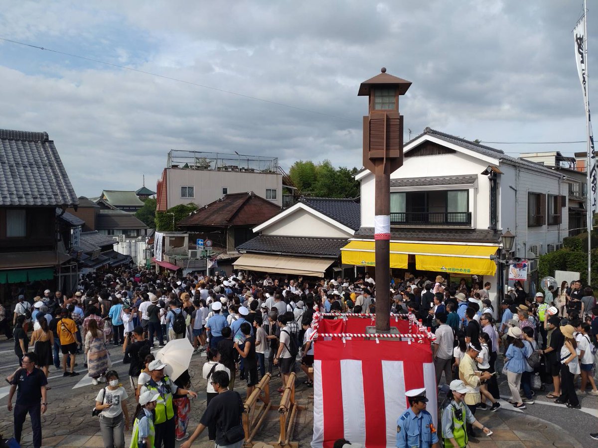 NCTV_seisaku's tweet photo. 「#成田祇園祭 生中継！」
昨日の火災により交通規制が続いていた #成田山表参道 ですが、本日午後3時から通行可能となりました。山車・屋台も、夜からは、通常通り運行できるとのことです。成田ケーブルテレビでは、予定通り18時から「町内引き回し」の模様を生中継します。ぜひご覧ください！ https://t.co/2TxefQyUFC
