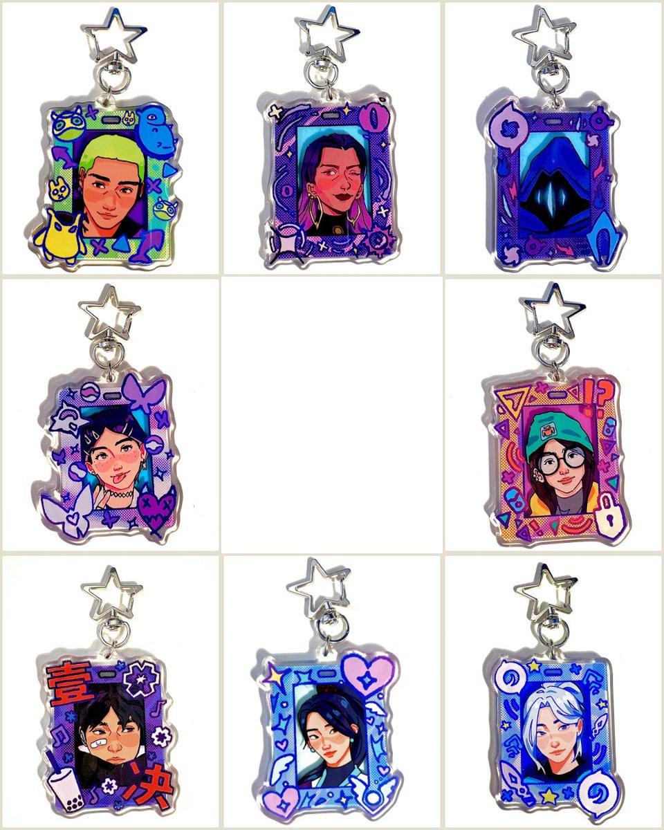 aejiee__'s tweet photo. @Kimie03_ I made these keychains based off the photocard gun buddies! 🙇‍♀️ https://t.co/yKfUTSosk4