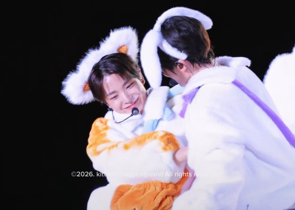 oceandberry's tweet photo. AAAAKKKK gemes banget meng salting https://t.co/Ol8tK3sDpW