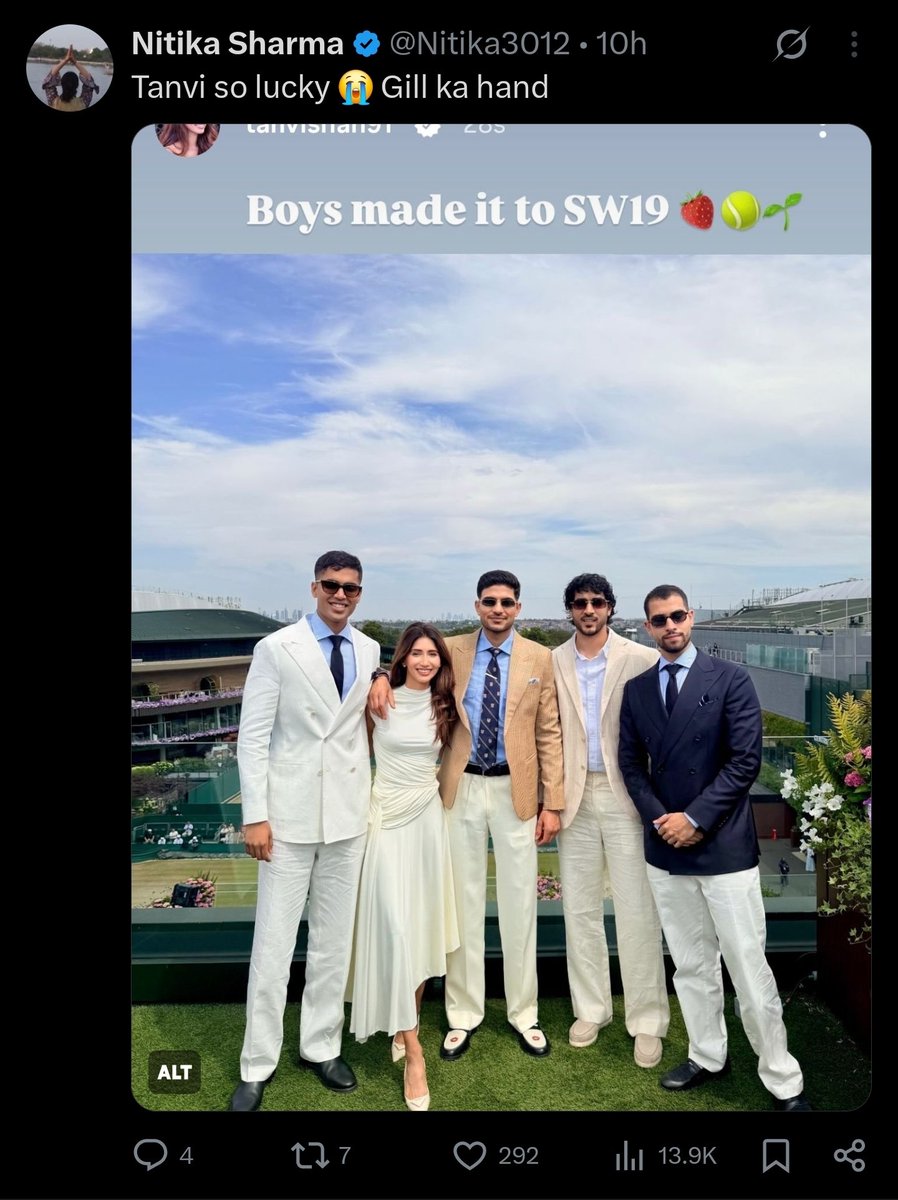 babloobhaiya3's tweet photo. Lucky for ?????😭😭  Before, fans used to hype players for their great innings and stats. Now, they're hyping this https://t.co/d1pTkUnnAQ