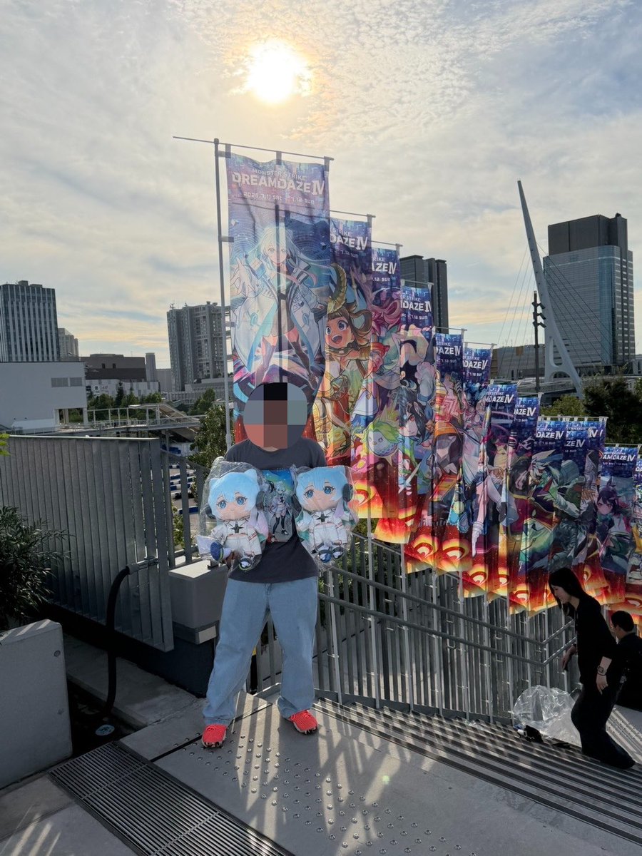 MiNo_DBFW's tweet photo. #モンドリキャラ発見

ネオの場所全然分からんw
やっと写真撮れて嬉しい！
のぼりほしぃ... https://t.co/85OcmNxFbF