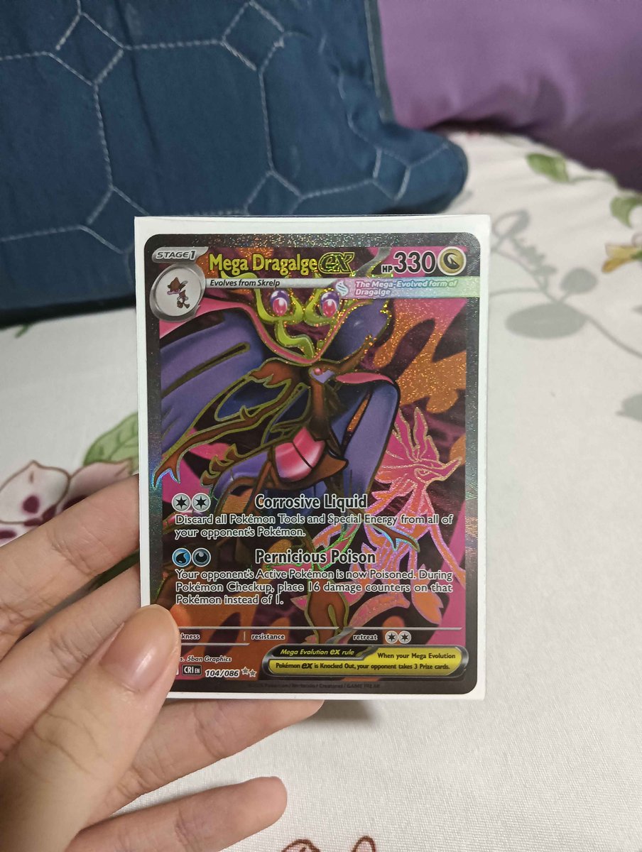 KitsuoTheArtist's tweet photo. There was this 8 dollar pack in some store
n I got this from one booster pack https://t.co/ksRc4kAtml