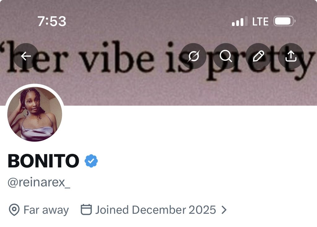 reinarex_'s tweet photo. See as this blue tick fine😁
And Una no tell me since https://t.co/koGAb233DM