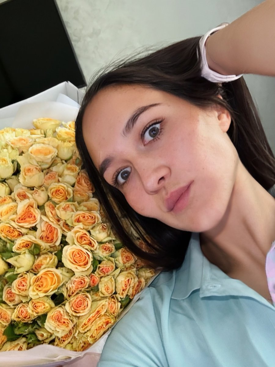 Sofia tweet media